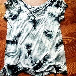 American Eagle tie dye cross neck flowy tee